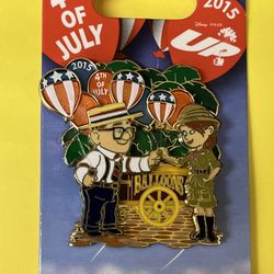 Disney Pins Up 4th Of July Carl & Ellie LE 3500