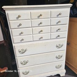 Solid Wood Upright Dresser 