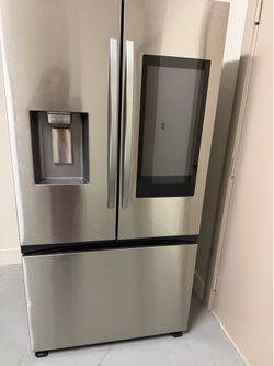 Samsung FamilyHub Fridge