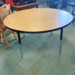 Classroom Table - adjustable height