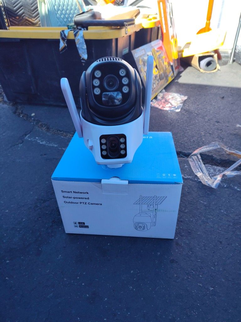 Smart Solar Camera