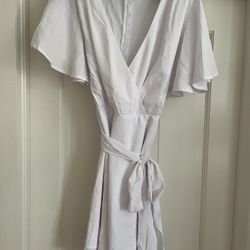 ✨ White V-Neck Shirt Dress — Ruffle Sleeves & Layered Bottom — $10! ✨