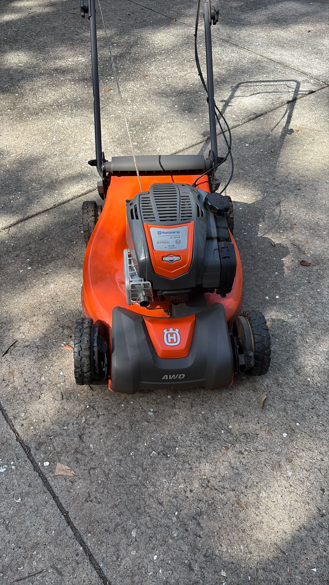 Husqvarna Self Propelled -Mower Runs Well