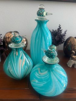 Set of 3 vases
