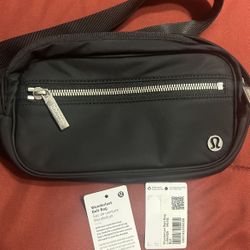 Lululemon Belt Bag 