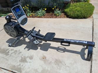 NordicTrack RW500 Rowing Machine