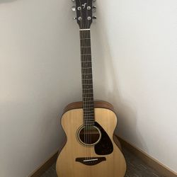 Yamaha FS800 Acoustic Guitar