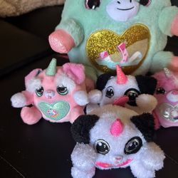 Bundle Of Plushies 