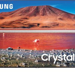 60" Samsung Crystal UHD Smart TV and Samsung Soundbar
