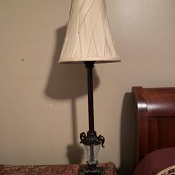 2 Beautiful  Lamps  Antique  Looking