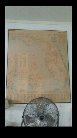 Random mcnally giant map