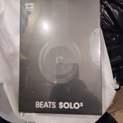 2024 Solo 3 By Beats Brand New