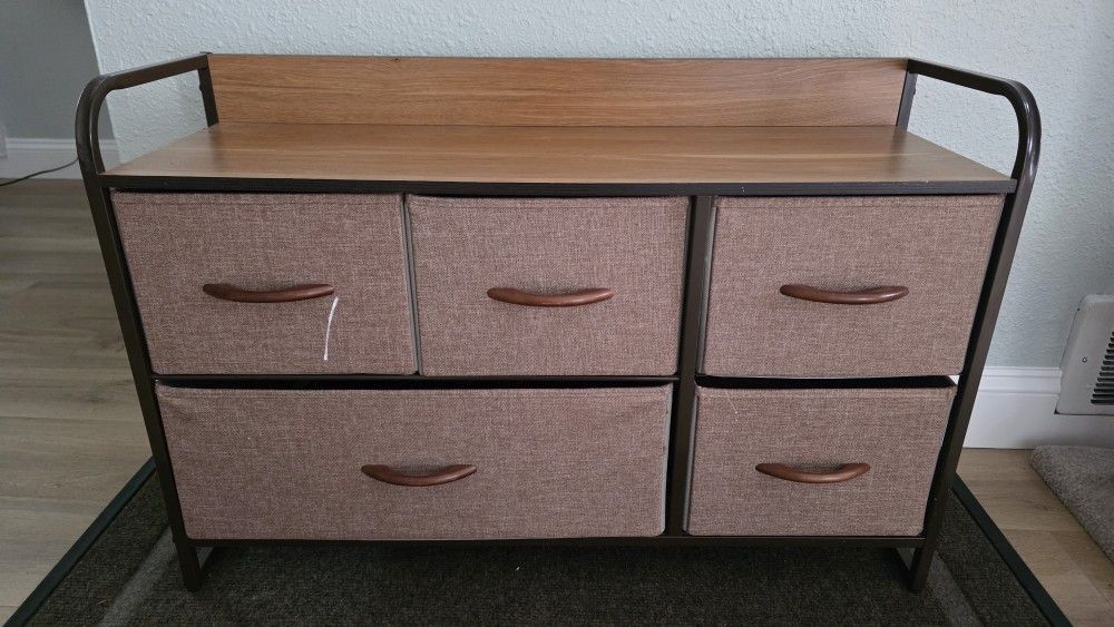 5 Bin Dresser