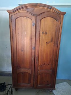 Vintage Oak Wooden Armoire arched double-door