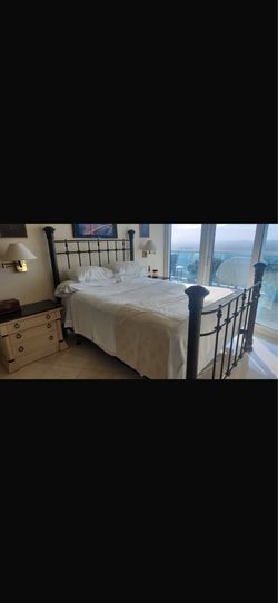 Bedroom set