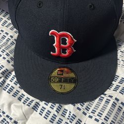 B Hat Size 7 3/8