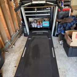 Treadmill 