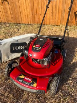 Toro Recycler 22” 190cc Self Propelled Lawn Mower With Bag