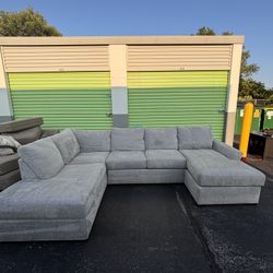 Sectional Couch