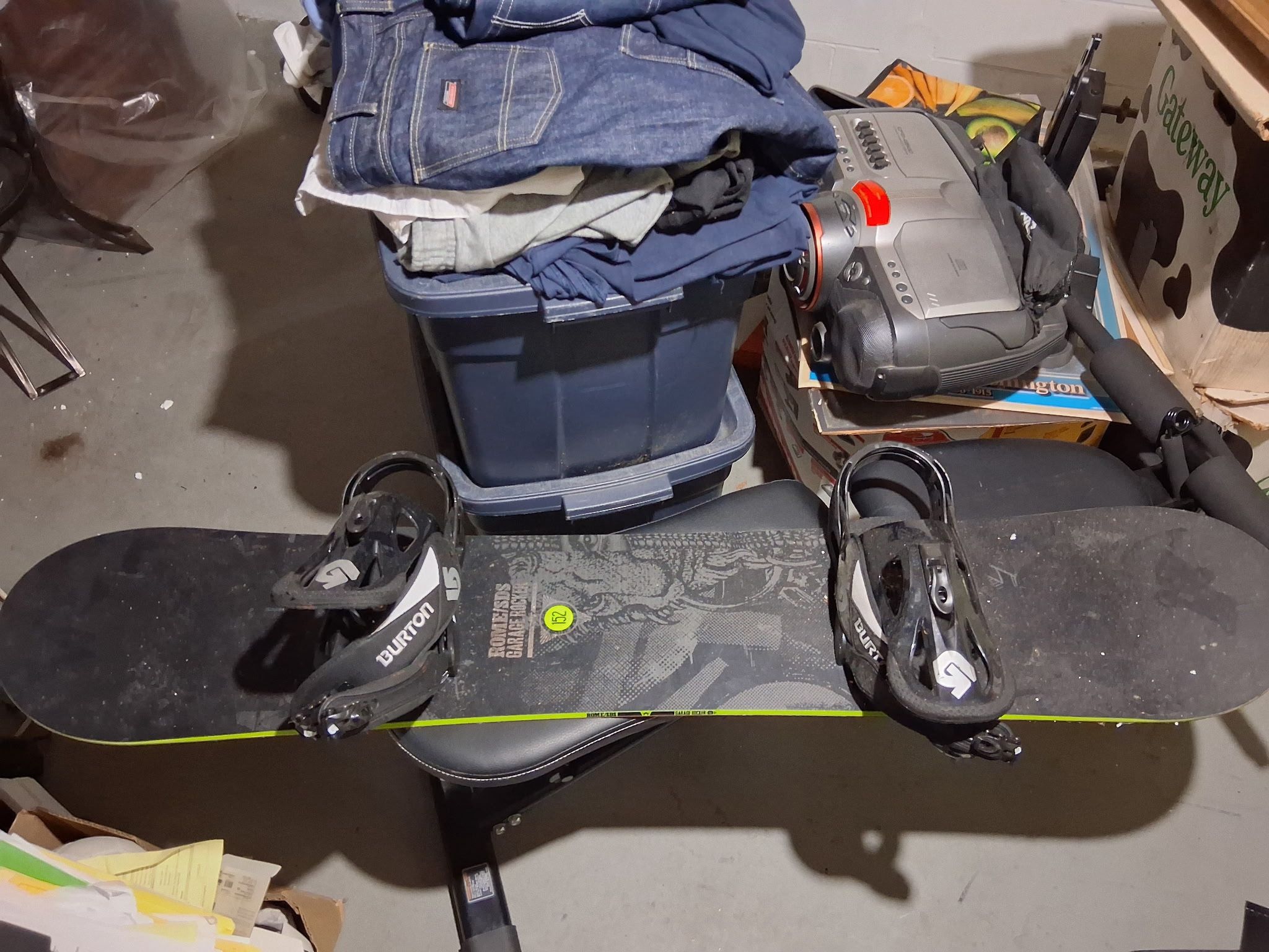 Rome SDS Garage Rocker 152 Snowboard + Burton Bindings – $400 (Firm)
