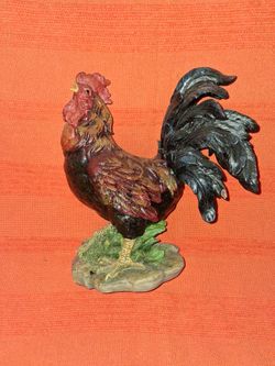 Ceramic chicken leven inches by eleven inches