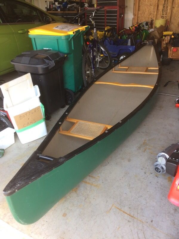 Old Town Discovery 146 Canoe for Sale in North Aurora, IL OfferUp