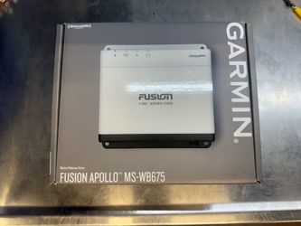 Fusion marine radio