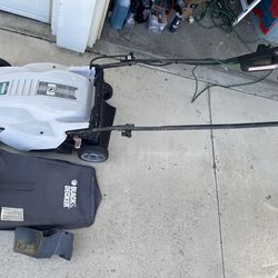 Black & Decker Electric Corded Lawn Mower