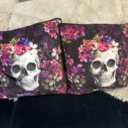 4 Down Filled Pillows $30