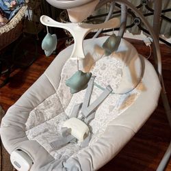 GRACO Baby Vibrating Musical Swing