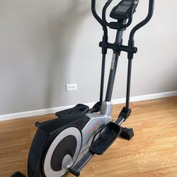 Weslo Momentum R 5.2 Elliptical