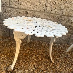 Vintage Antique Collectable Cast Metal Side Table