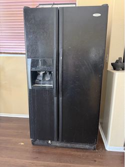 Refrigerator For Sale