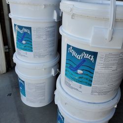 Chlorine tabs 55 Pounds Delivery Includ 2 buckets or more