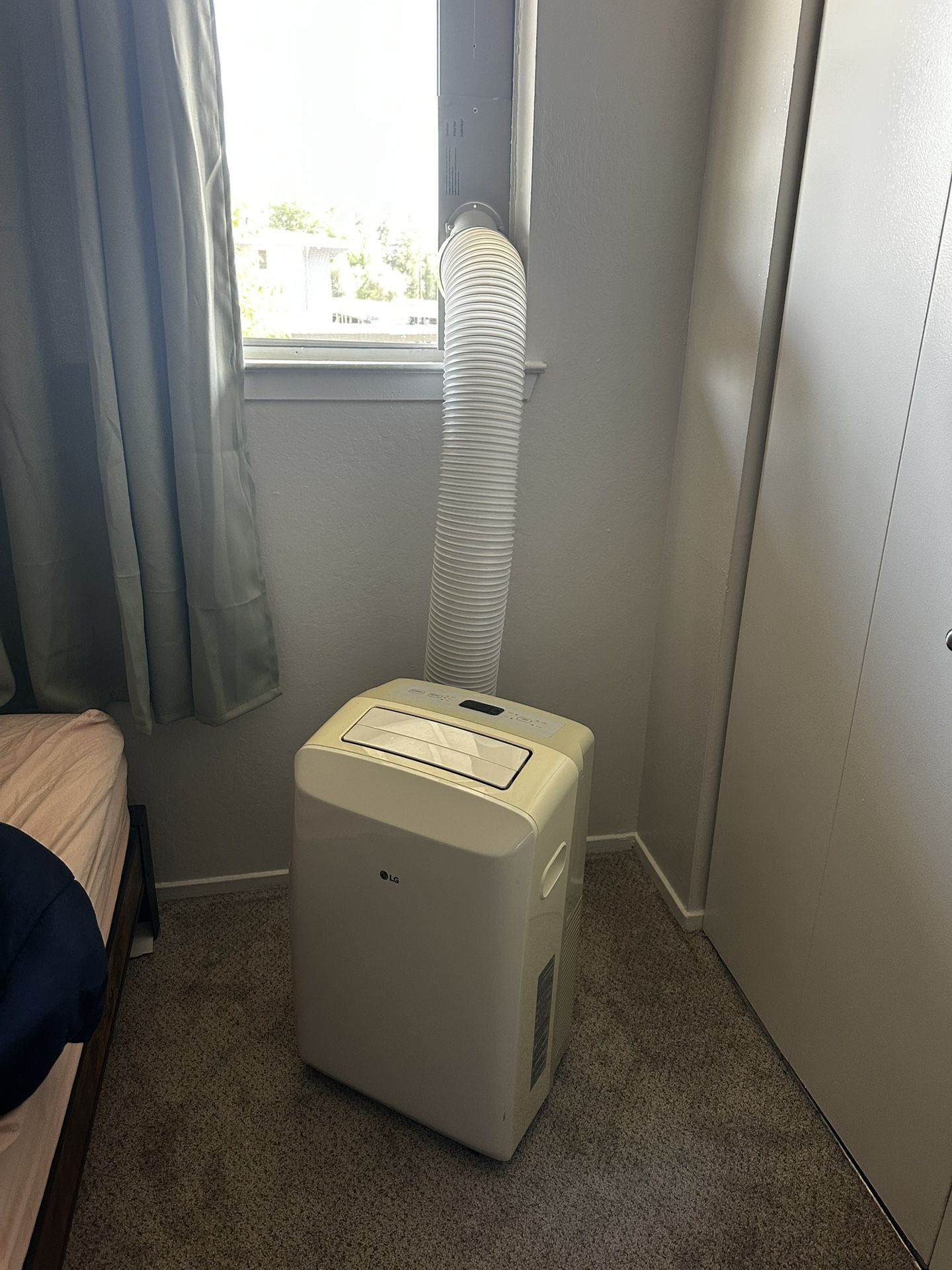 Air conditioner portable
