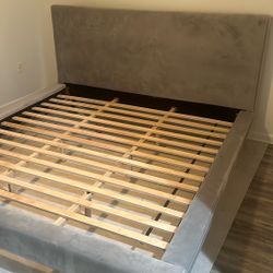 Bed Frame (King Size)