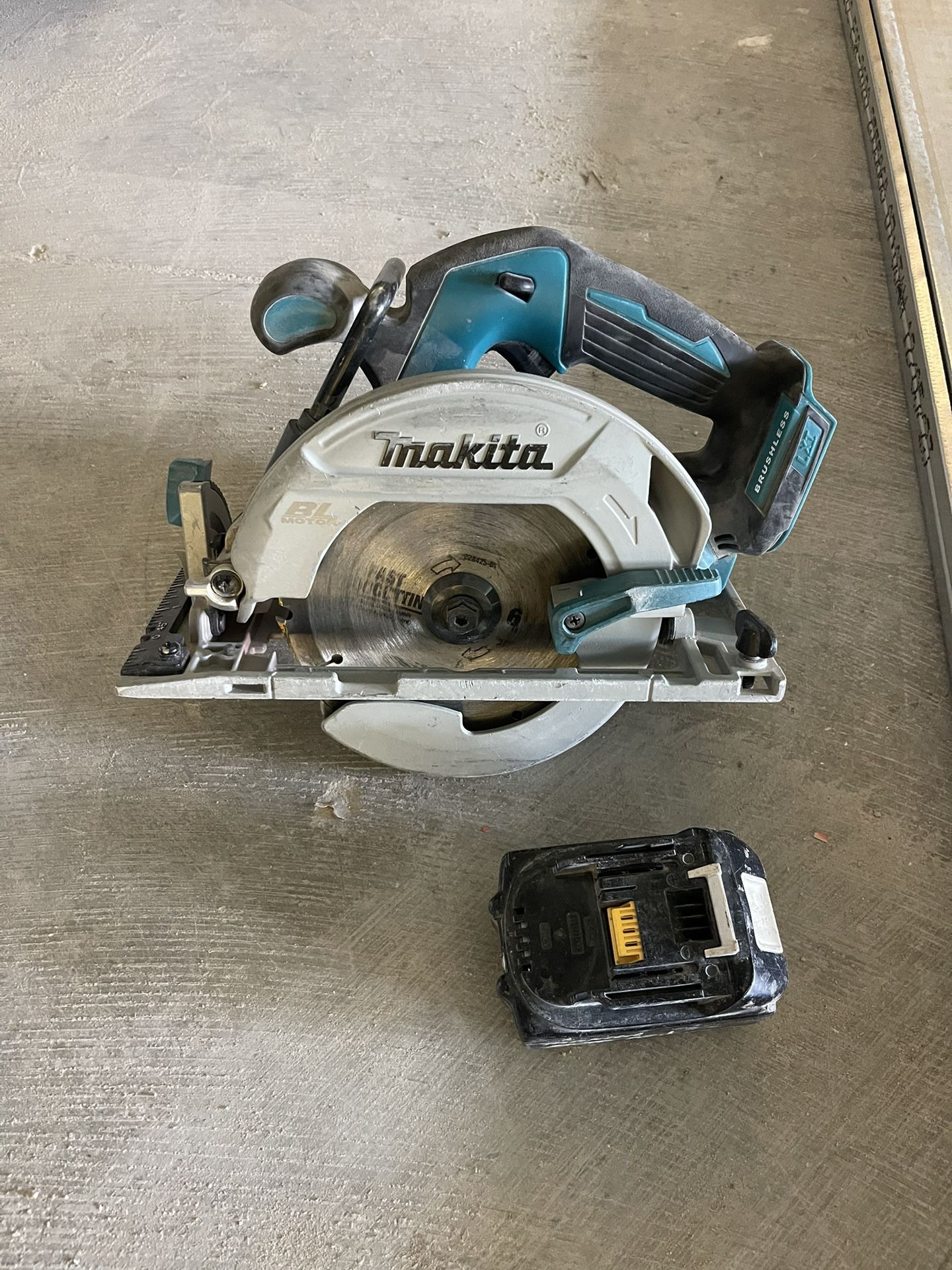 Makita Skillsaw