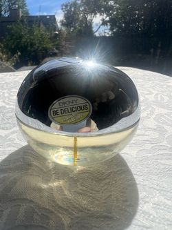 DKNY perfume