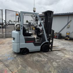 Forklift