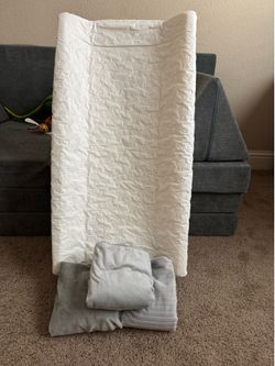 Changing pad with covers