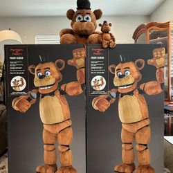 Spirit Halloween Five Nights at Freddy's Animatronic Figure Freddy Fazbear - BRAND NEW UNOPENED