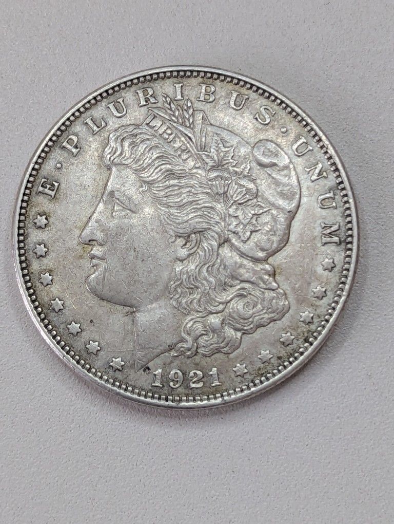 1921 Morgan dollar higher grade 90% silver