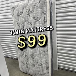 Twin Size Pillow Top Mattress 