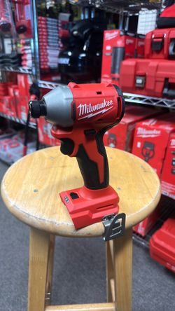 Milwaukee M18 18V Lithium-Ion Compact Brushless Cordless 1/4 in. Impact Driver (Tool-Only)