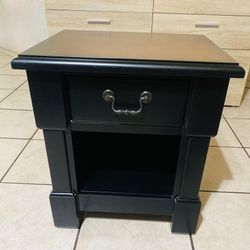 Black And Brown End Table