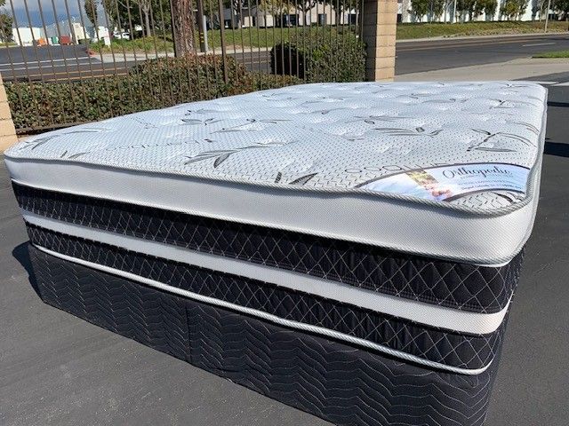 Full Ortho Bamboo Pillow Top!!