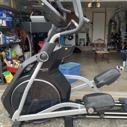 Elliptical BowFlex BXE 216