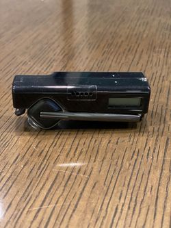 WIRELESS HEADSET — Platronics Discovery 975 || Still have original box and all accessories