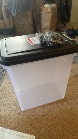 Dog or Cat food storage