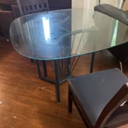 Kitchen Table 2 Chairs